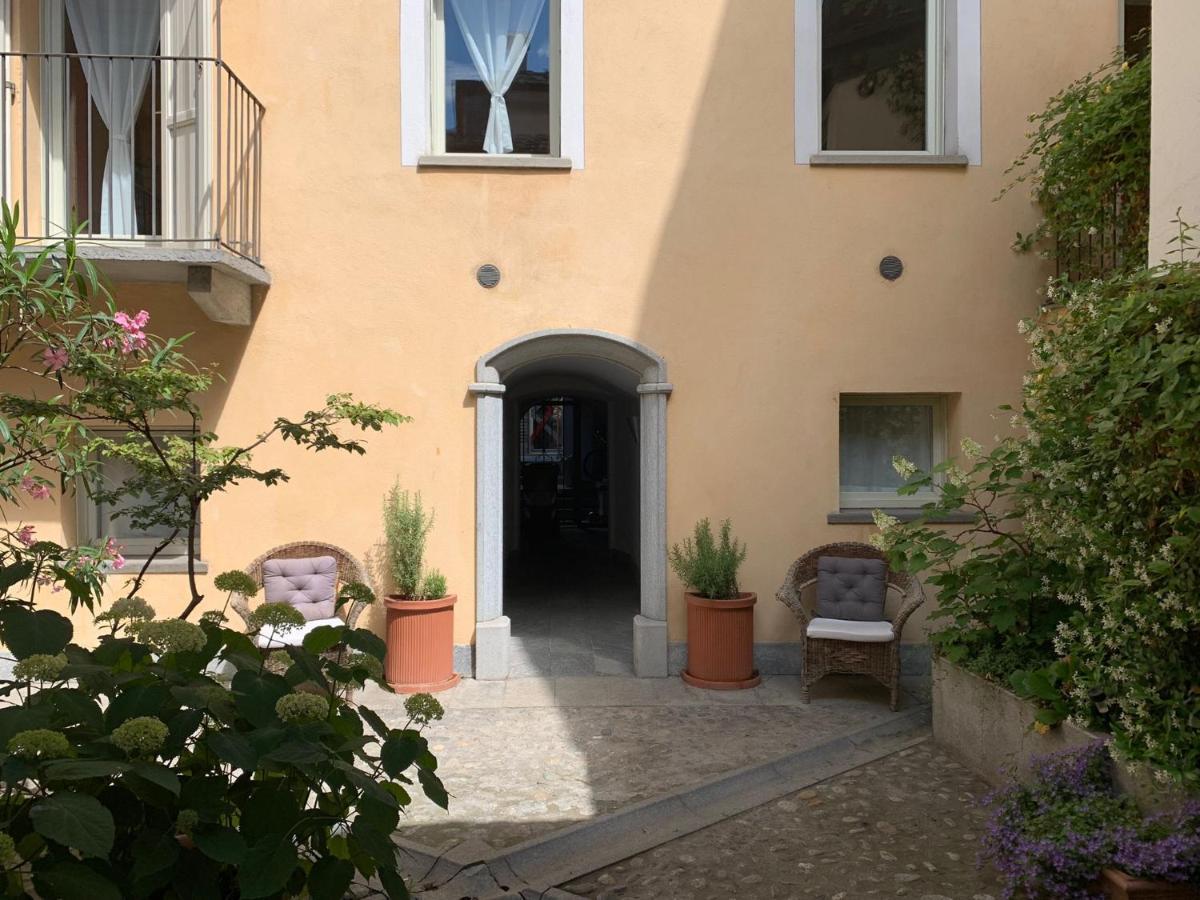 Casa Di Marzi Apartment อาออสตา ภายนอก รูปภาพ